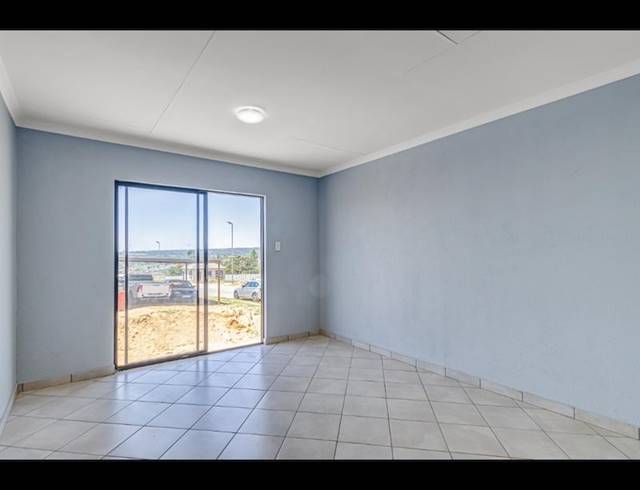 2 BEDROOM HOUSE FOR SALE IN CRYSTAL PARK